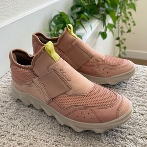 ECCO MX Leather Slip On Sneakers Women 10-10.5 Pink Casual Walking Shoes COMFORT